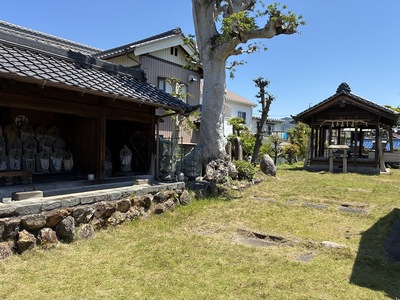 楽田城・須賀神社境内