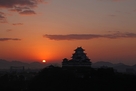 姫路城と日の出…
