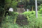 神社への階段