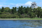 琵琶湖と長浜城天守…