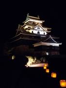 水燈路開催時の松江城…