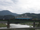 大洲城と鉄橋を渡る汽車(阿蔵地区から撮影…
