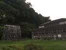 日本一の大瓦モニュメント、佐敷城代縁者墓