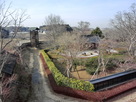 二層櫓からの井楼矢倉と主殿・庭園…
