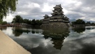 水面に映る松本城 パノラマ…