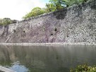 大阪城の高石垣と水堀