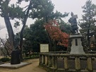 清洲公園「信長公出陣の像」…