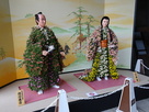 名古屋城正門脇で、菊の装束をまとった徳川…