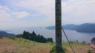 賤ケ岳城 史蹟碑と琵琶湖…