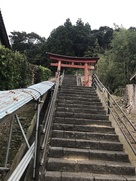 登城口の階段
