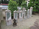 長福寺に保存してある板碑…
