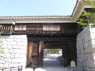 松山城の隠門（重要文化財）…