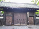 上田高校「古城の門」：上田城三の丸藩主居…
