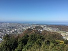 天守櫓跡からの眺望、日本海を望む…