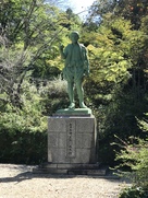 松江親氏公の像