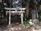 諏訪神社と石碑…