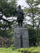 徳川家康公銅像…