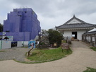 浜松城・天守門と工事中の天守…
