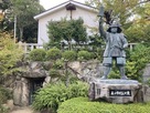 真田幸村公の像と真田の抜穴跡