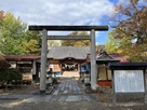 本丸にある八幡秋田神社…