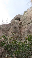 毘沙門岩
