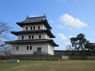 城の裏手にある松前神社側から撮りました。…