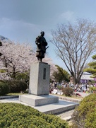徳川家康公銅像…