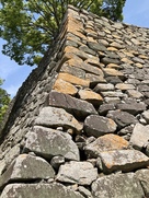 大納戸櫓の石垣…