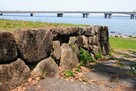 本丸石垣と近江大橋…