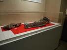 金箔瓦（京都市考古資料館展示）…