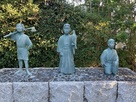 三公銅像