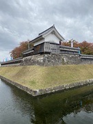 隅櫓と土塀