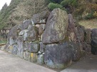下城戸跡の巨石…