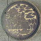 岡崎城が描かれたマンホール蓋