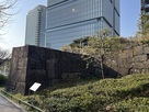 東南から見た赤坂門石垣…