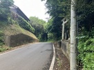 城址北端の道路(堀切？)…