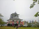 館山城と鯉のぼり…