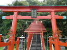 稲荷神社の階段…