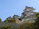 青い空 白い城