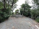 天守山に残る祠