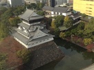 北九州市役所の展望フロアから見た小倉城天…