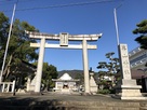 出曲輪跡に建つ崋山神社…