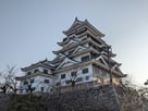 夕景の天守(東側から)…