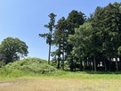 三の丸土塁跡(藤基神社駐車場奥)…