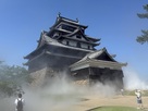 天守 (昼間の人工雲海)…