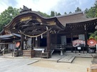 武田神社の社殿です。…