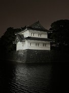 桔梗濠越しに見た巽櫓…