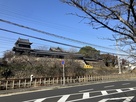 大和郡山城・やまと郡山城ホール側から見る…