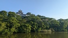 北側水堀を挟んで…