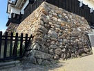 天守南西の石垣…